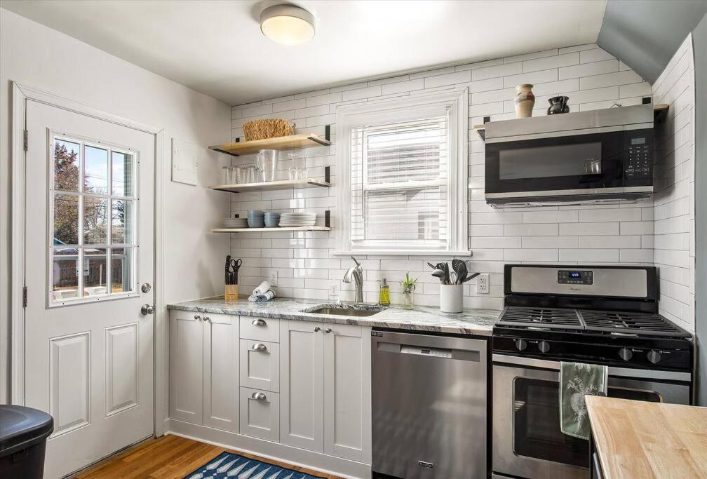 Private House Mins To Maymont Park, Trails & Vcu! Richmond Buitenkant foto