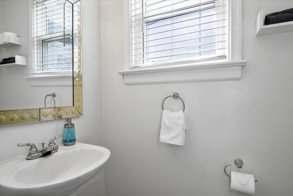 Private House Mins To Maymont Park, Trails & Vcu! Richmond Buitenkant foto